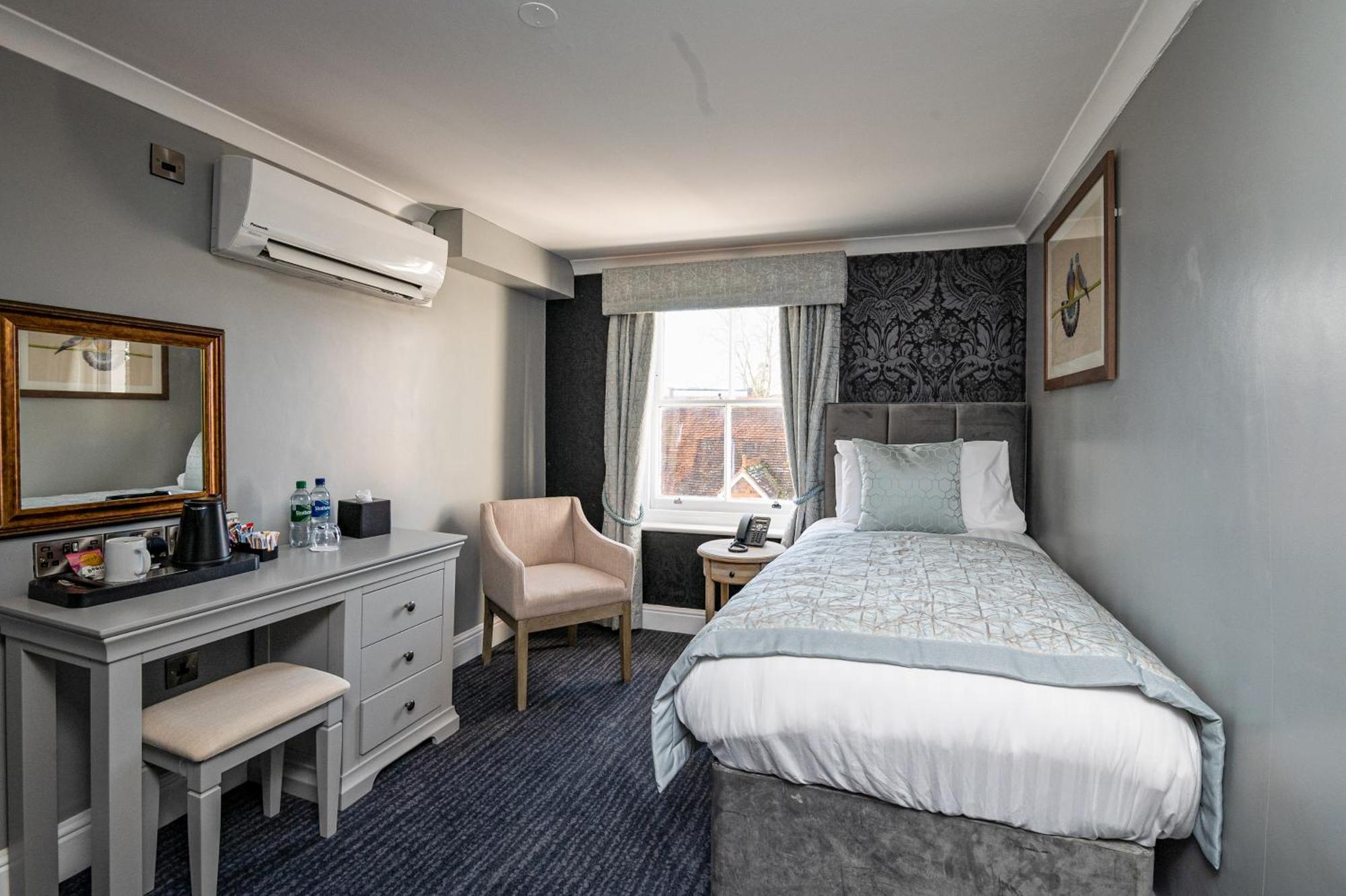 Thames Riviera Hotel, Sure Collection By Western