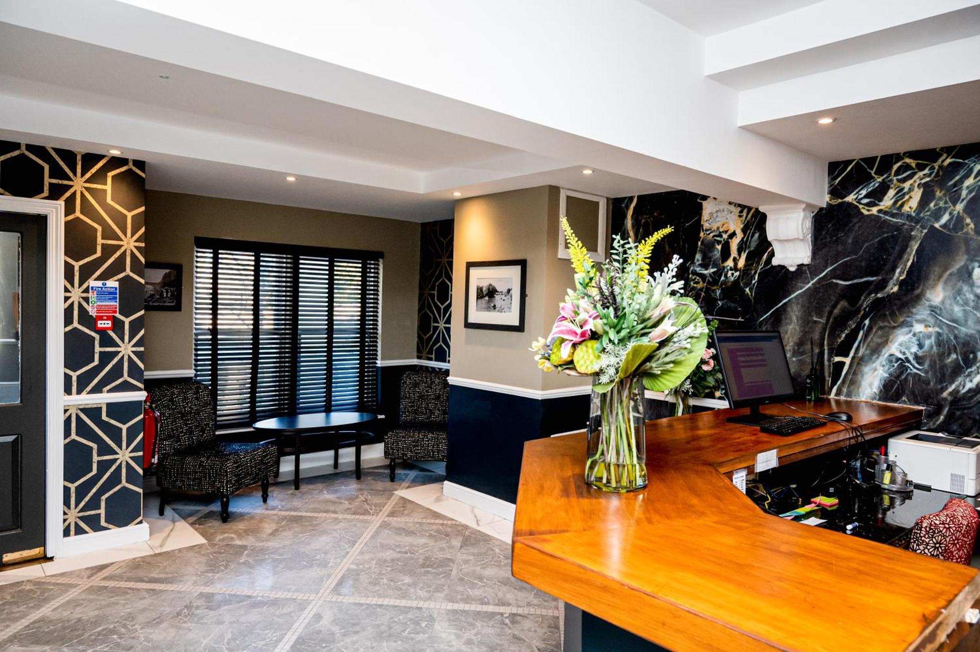 Thames Riviera Hotel, Sure Collection By Western Hotel 3*